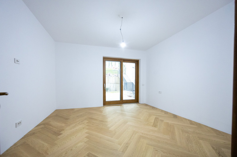 Apartament în Foresti Sinaia – Elegant. Spațios. În inima naturii