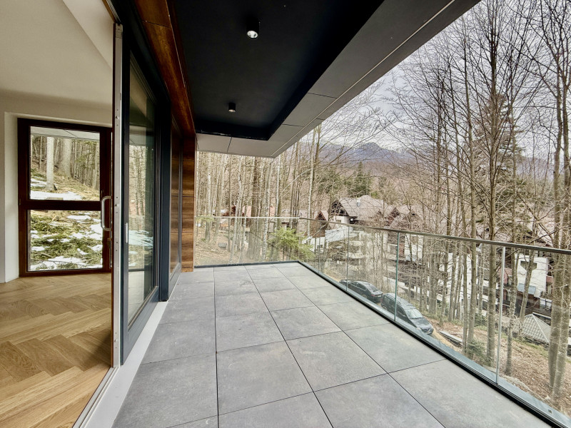 Apartament în Foresti Sinaia – Elegant. Spațios. În inima naturii