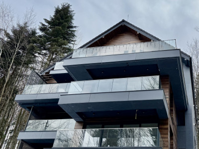 Apartament în Foresti Sinaia – Elegant. Spațios. În inima naturii