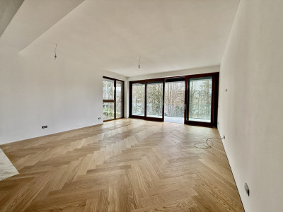 Apartament în Foresti Sinaia – Elegant. Spațios. În inima naturii