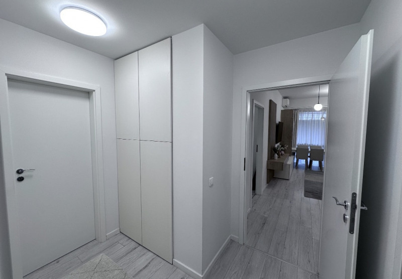 Vânzare apartament de 4 camere Unirii- Delea Veche