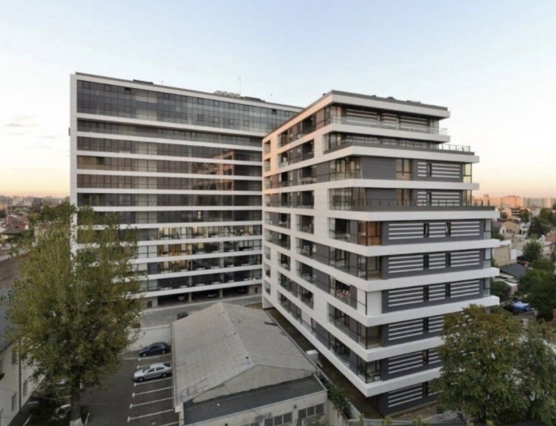 Vânzare apartament de 4 camere Unirii- Delea Veche