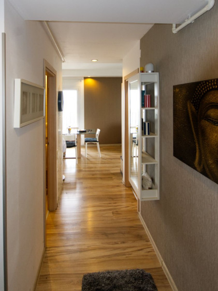 Apartament 2 camere de vânzare în Cosmopolis, mobilat, utilat  boxa inclusa 