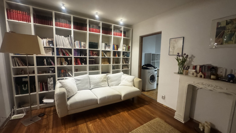 Vânzare apartament de 2 camere Obregia- Piata Sudului