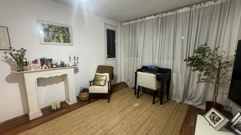 Vânzare apartament de 2 camere Obregia- Piata Sudului