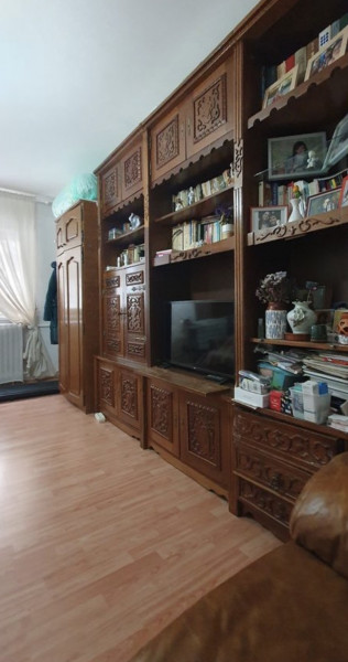 Vânzare apartament de 2 camere Piața Alba-Iulia- Decebal