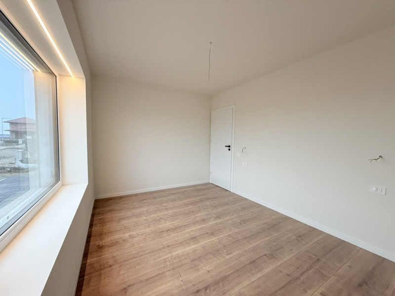 CASA INDIVIDUALA 100% ENERGIE VERDE CU POMPA DE CALDURA GEOTERMICA SOL-APA