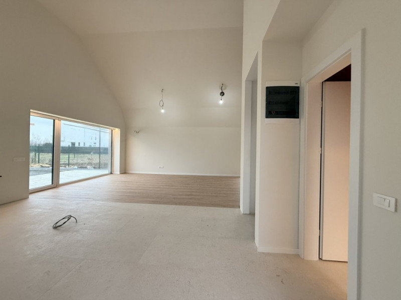 CASA INDIVIDUALA 100% ENERGIE VERDE CU POMPA DE CALDURA GEOTERMICA SOL-APA