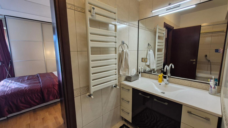 Vânzare apartament de 4 camere Floreasca- vedere lac