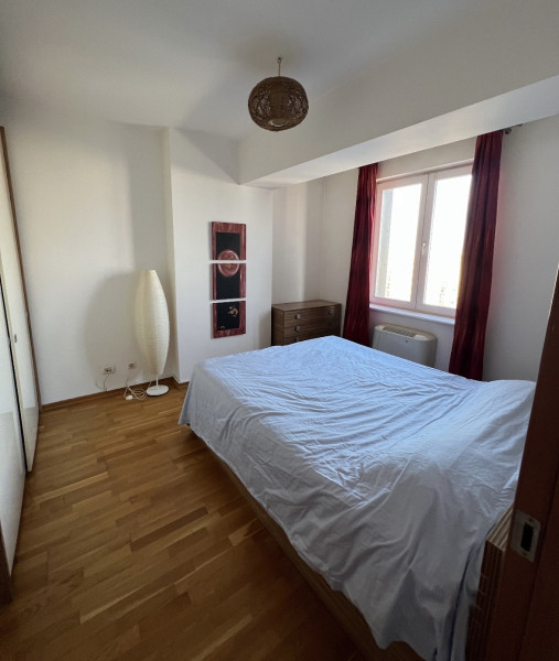 Vânzare apartament de 2 camere Decebal- Muncii
