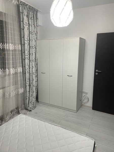 Vânzare apartament de 3 camere Militari Residence