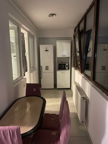 Vânzare apartament de 3 camere Militari Residence