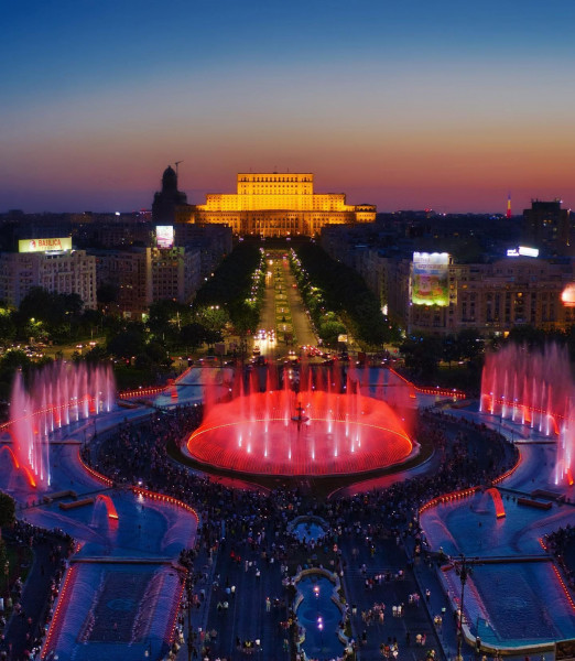 Unirii, 4 camere si  2 parcari  de la dezvoltator