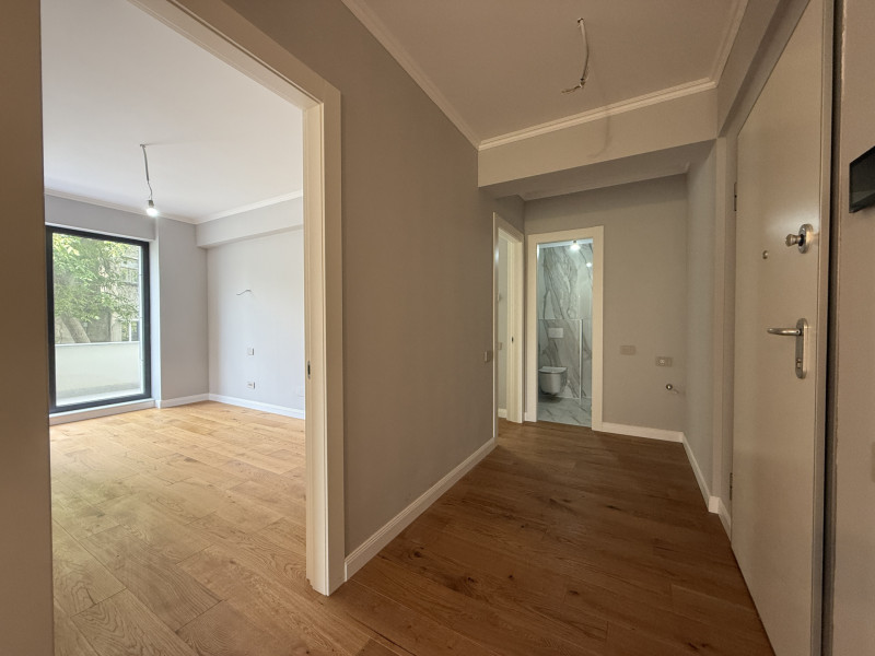 Unirii, 4 camere si  2 parcari  de la dezvoltator