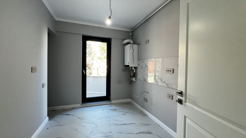 Unirii, apartament cu terasa spre Est