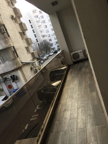 Vânzare apartament de 3 camere Unirii-Decebal