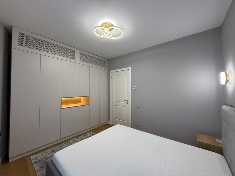 Unirii bloc 2023, apartament mobilat complet, terasa cu vedere superba !