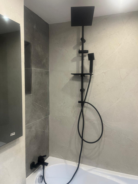 Vânzare apartament de 3 camere Drumul Taberei- Brâncuși 