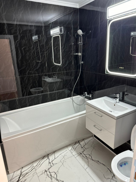 Vânzare apartament de 3 camere Tineretului- Calea Vacaresti