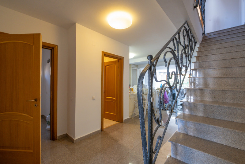 VILA DE LUX - DN1 - Liceul Francez