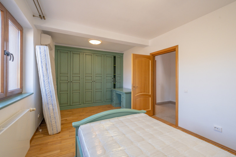 VILA DE LUX - DN1 - Liceul Francez