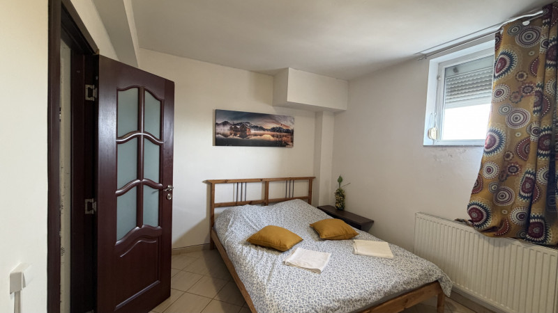 Vilă de închiriat în Tărtășești – spațiu generos pentru firmă, birouri , cazare