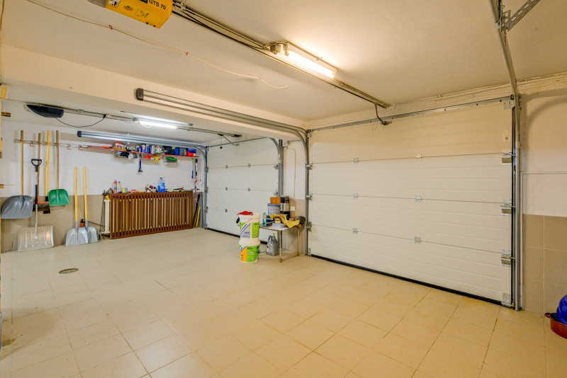 Vila Iancu Nicolae – între Grădina Zoo și Jolie Ville | Liniște, spațiu și confo