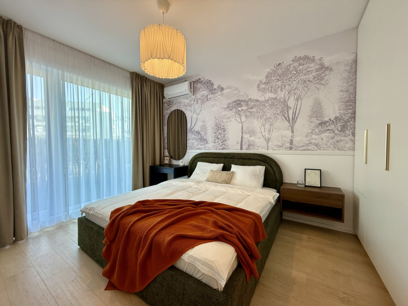 Apartament cu piscina si gradina proprie, nou, la prima inchiriere