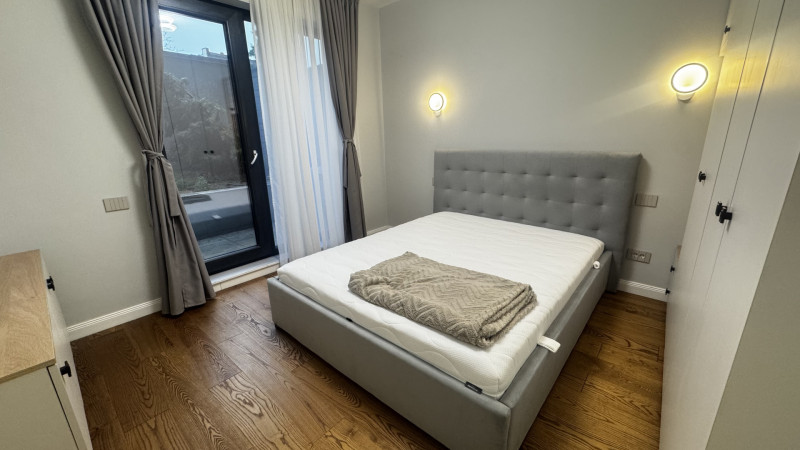 Închiriere apartament de 2 camere cu grădină Unirii