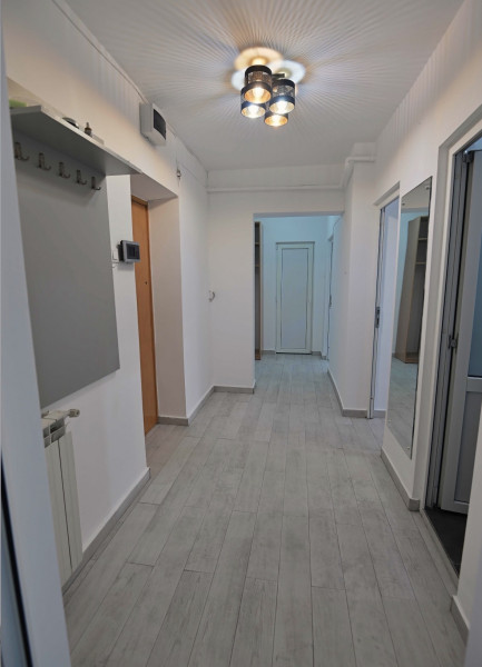 Vânzare apartament de 2 camere Bulevardul Decebal