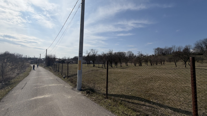 Teren intravilan  Vălenii de Munte – 9.123 mp | Deschidere 45 ml | Lângă râul Te