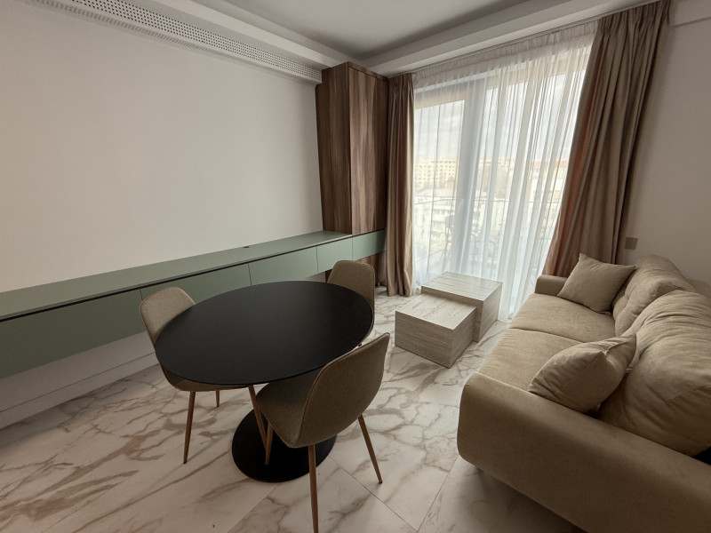 Unirii Piata Constitutiei, prima inchiriere, parcare