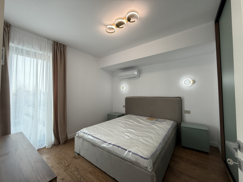 Unirii Piata Constitutiei, prima inchiriere, parcare