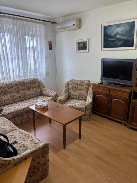 Vânzare apartament de 3 camere Gorjului- Militari