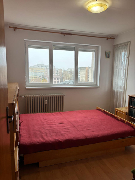Vânzare apartament de 3 camere Gorjului- Militari