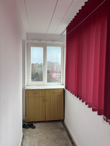 Vânzare apartament de 3 camere Gorjului- Militari