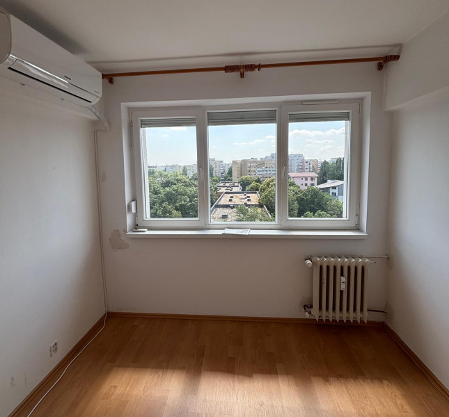Vânzare apartament de 3 camere Gorjului- Militari