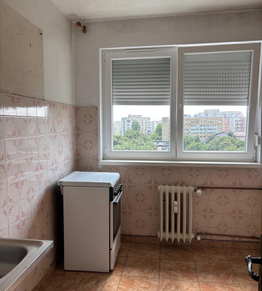 Vânzare apartament de 3 camere Gorjului- Militari