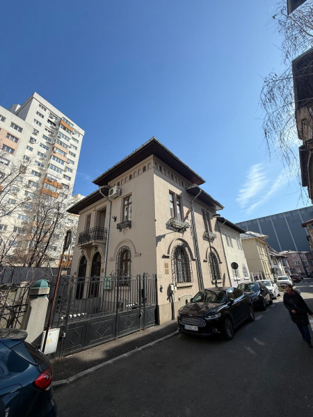 Vila de vânzare Victoriei-Capitale