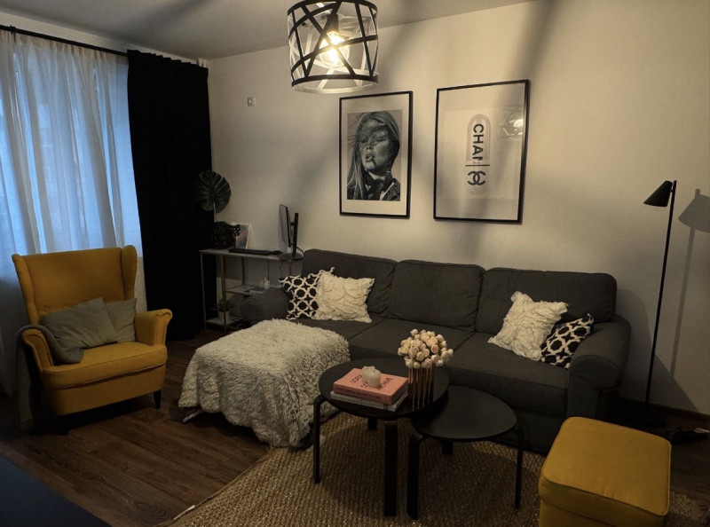 Vânzare apartament de 2 camere Tineretului