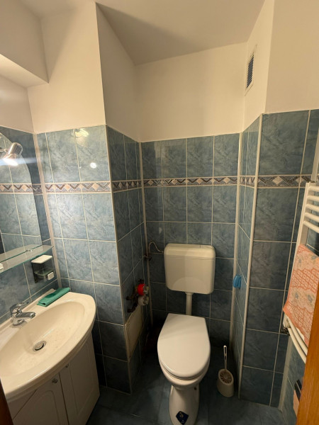 Vânzare apartament de 3 camere Decebal- vedere stradala