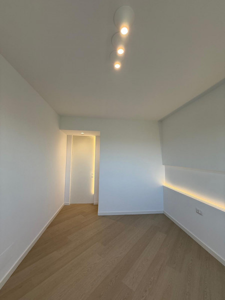 Vânzare apartament de 2 camere Cortina North- Pipera