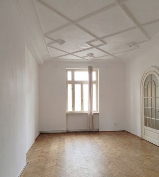 Vânzare apartament vilă interbelică Mosilor