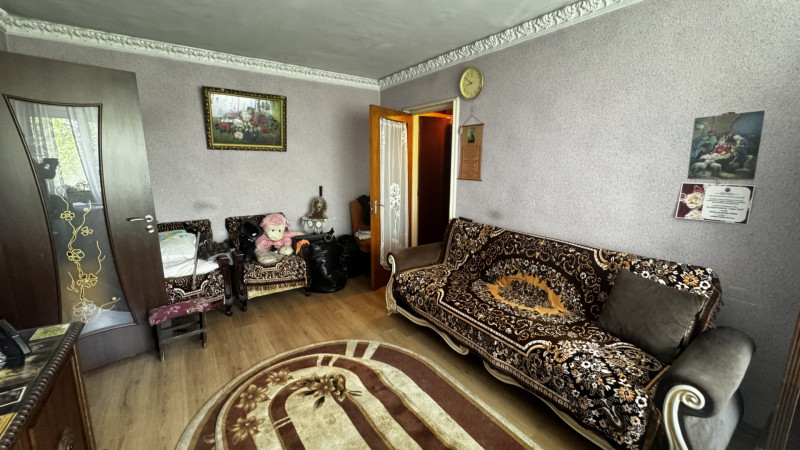 Vânzare apartament de 2 camere Titan- metrou 1 Decembrie 1918