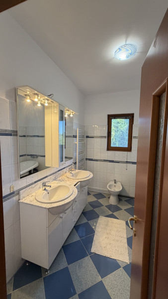 Vilă de vânzare Snagov – 6 camere, teren 1000 mp, aproape de lac și pădure