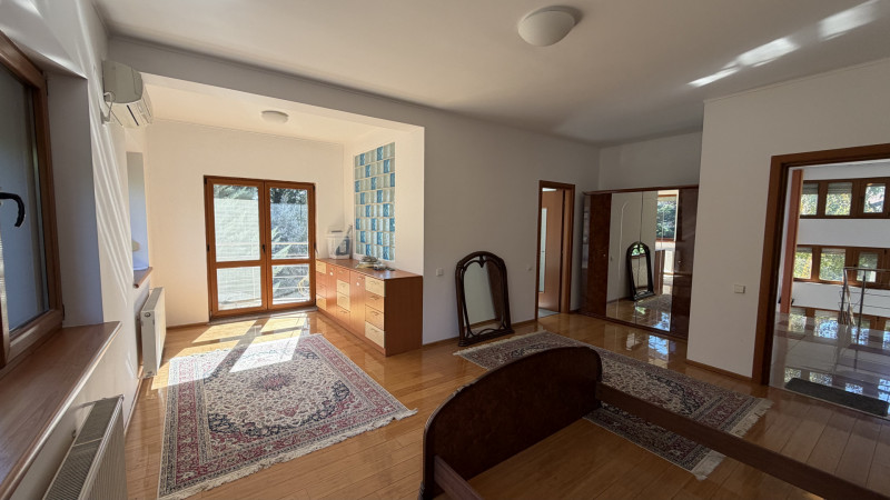 Vilă de vânzare Snagov – 6 camere, teren 1000 mp, aproape de lac și pădure