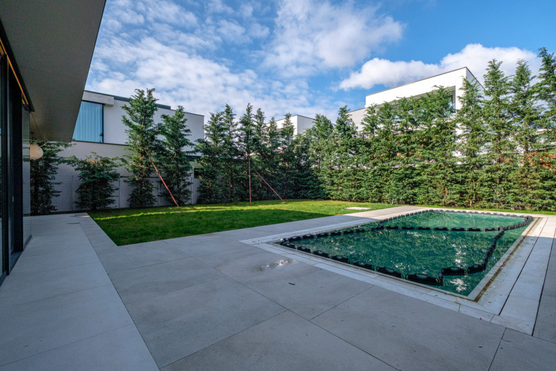 Modern Luxury VIlla in Pipera