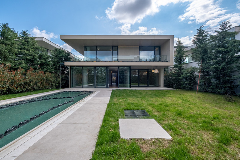 Modern Luxury VIlla in Pipera