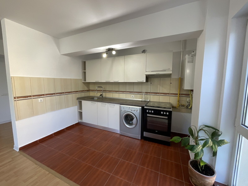 Greenfield apartament renovat 2 camere cu parcare