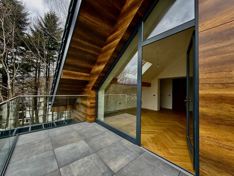 FORESTI SINAIA – Penthouse | Lux autentic la înălțimea muntelui 